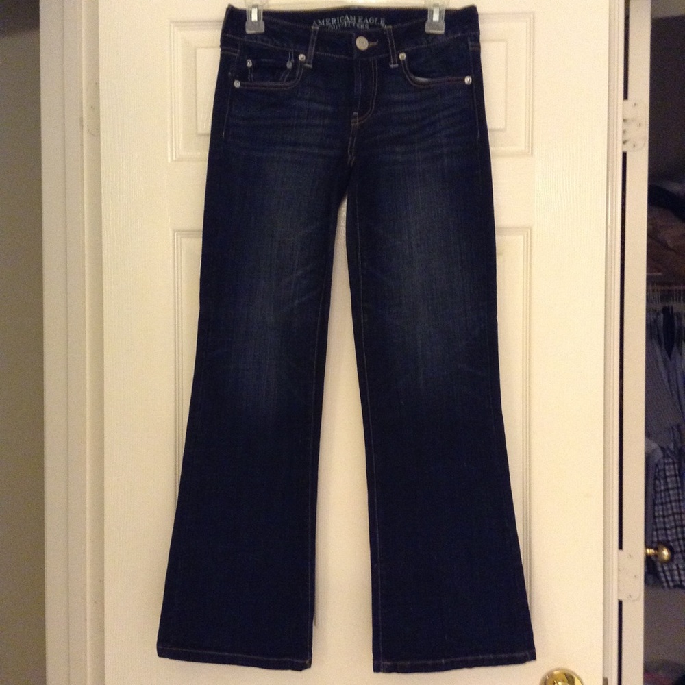 American Eagle Favorite Boyfriend stretch jeans